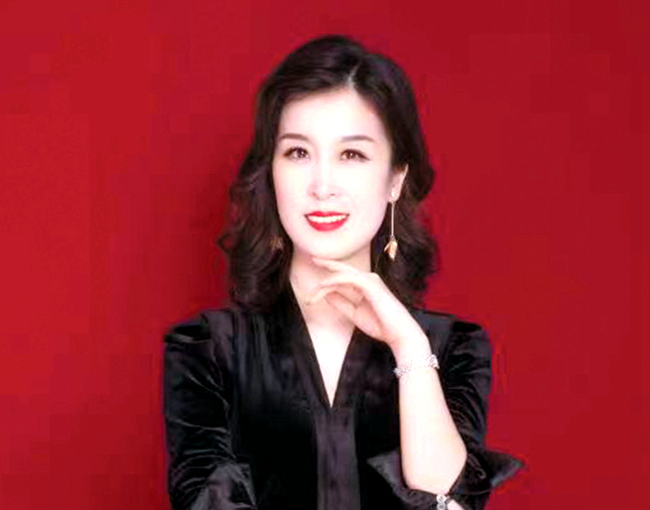 画笔和讲台：做启发式的教育者——记东南大学首届杰出教学奖获得者、马克思主义学院副教授杨洋